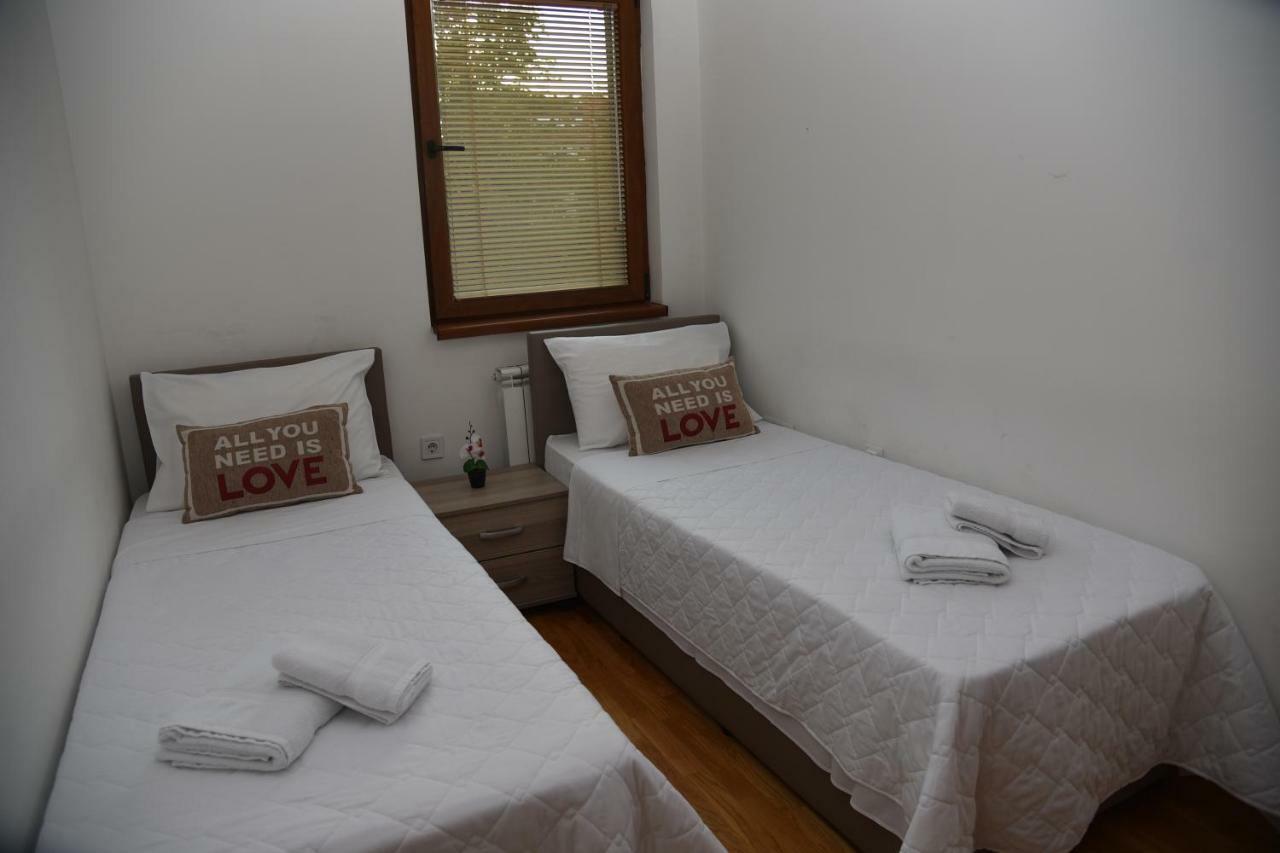 Boda Apartments 스코페 외부 사진